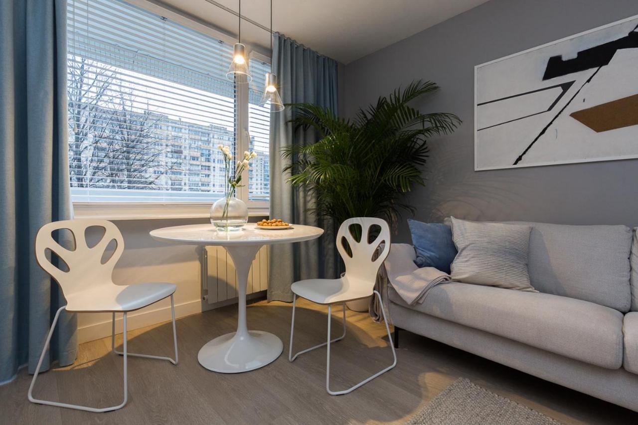 Apartament Bielany 3 Min From Metro With 5-Meals Per Day Diet Catering, Air Conditioning And Free Parking Warschau Exterior foto