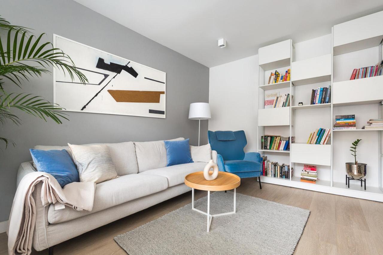 Apartament Bielany 3 Min From Metro With 5-Meals Per Day Diet Catering, Air Conditioning And Free Parking Warschau Exterior foto